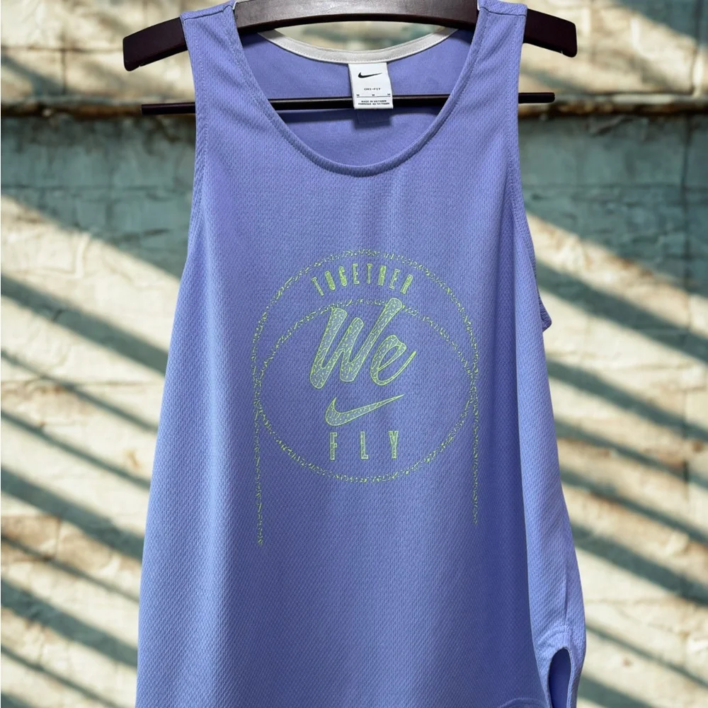 Women’s Nike Standard Issue "Together We Fly" Basketball Jersey Size M - Picture 1 of 4